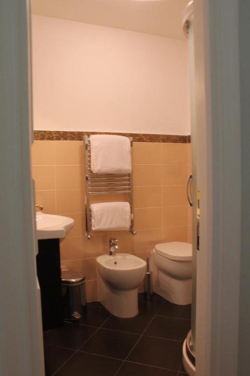 Hotel Domus Real Cardello Roma Camera foto